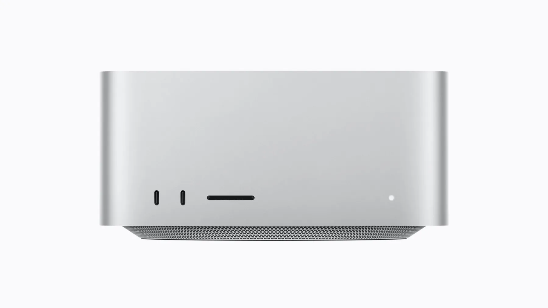 Apples nye Mac Studio med M5 Ultra set forfra på et skrivebord